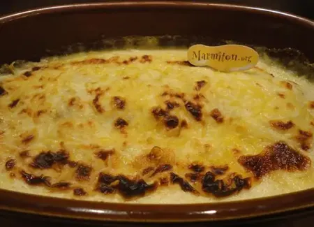 Endives au jambon cru et reblochon.
