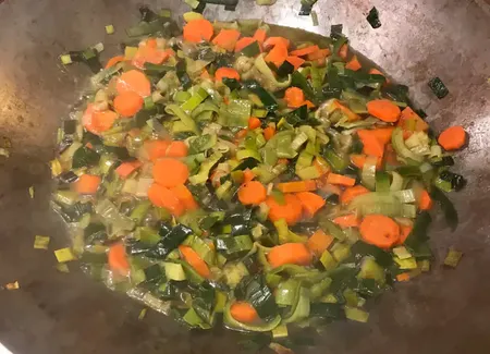 Carottes et poireaux au curry