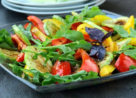 Salade de légumes grillés
