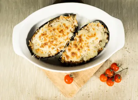Aubergines farcies à la bonifacienne