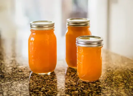 Gelée d'épluchures de pommes