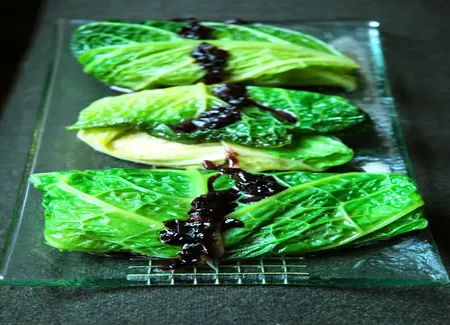 Feuilles de chou au foie gras