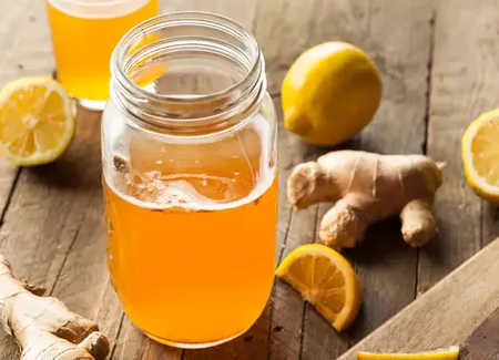 Kombucha maison au citron et au gingembre