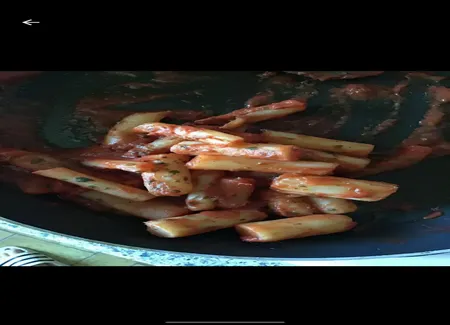 Salsifis sautés à la sauce tomate