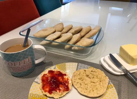 Petits pains plats maison levure chimique sans repos