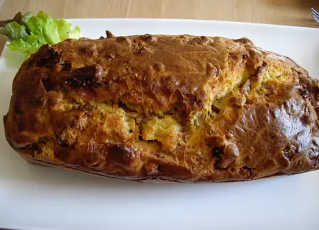 Cake aux figues et au jambon de parme