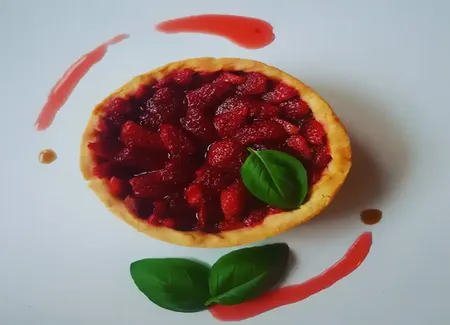 Tarte aux fraises et crème pâtissière au basilic