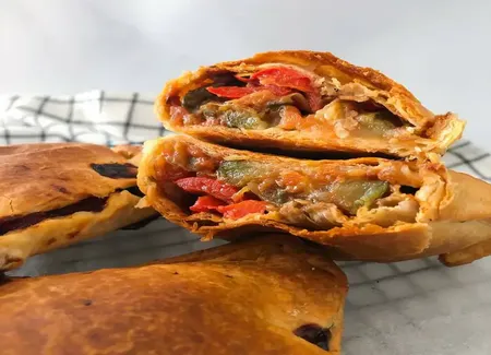 Calzone feuilleté aux légumes du soleil (vegan)
