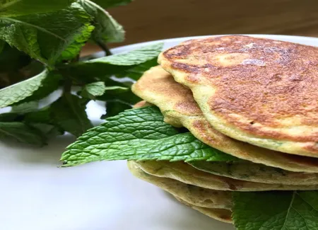 Pancakes soufflés épinards menthe
