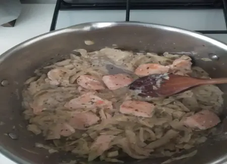 Fricassée de saumon au fenouil