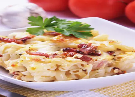 Gratin de macaroni aux lardons