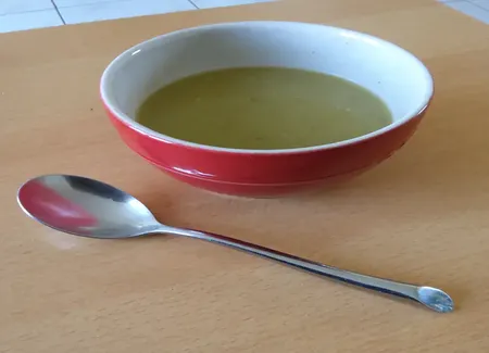 Soupe au chou, navet et poireau
