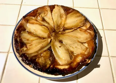 Tatin d'endives caramélisées orange-miel