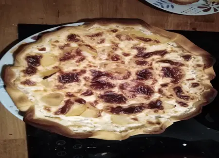 Tarte aux pommes de terre et au chèvre