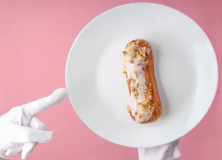 Éclairs au sésame noir