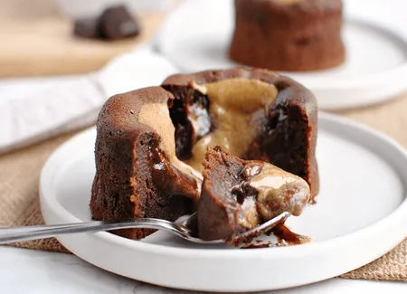 Mi-cuit chocolat, coeur coulant au praliné