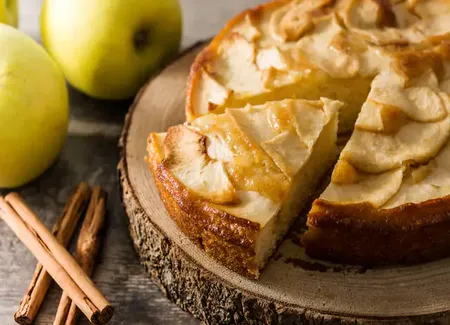 Gâteau pomme, cannelle, amande au micro-ondes
