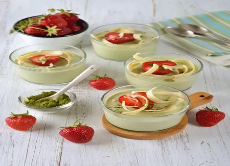 Panna cotta thé matcha et noix de coco