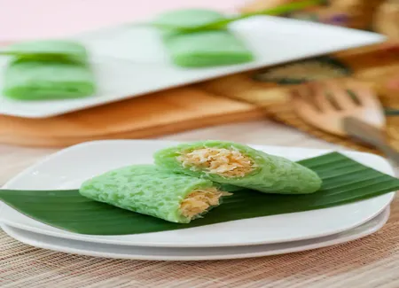 Dadar gulung (crêpes à la noix de coco)