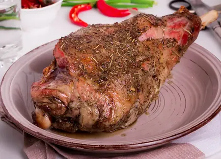 Gigot mariné aux herbes