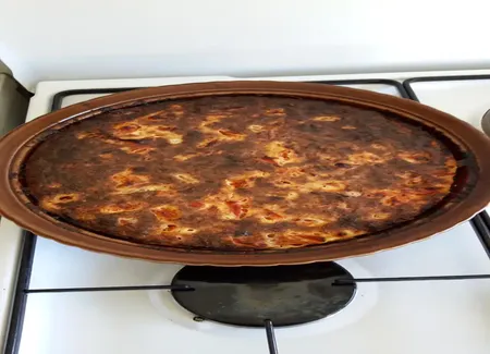 Quiche sans pâte au thon et à la tomate