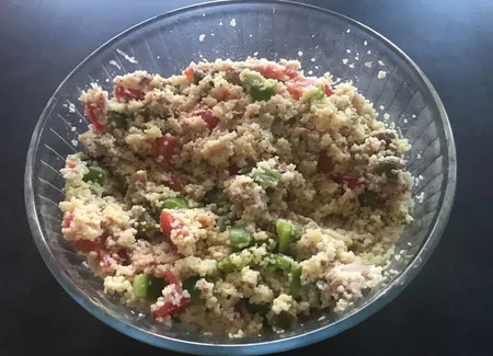 Salade d'été semoule et thon
