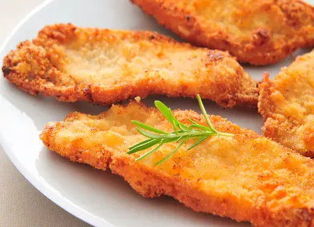 Escalopes de poulet panées