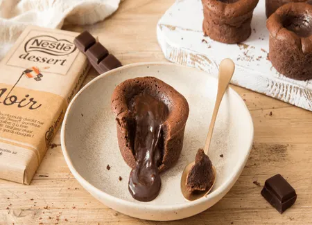 Coeurs coulants au chocolat noir nestlé dessert®