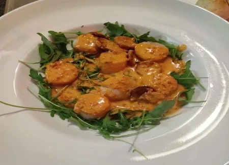 Saint jacques à la crème de chorizo ultra rapide