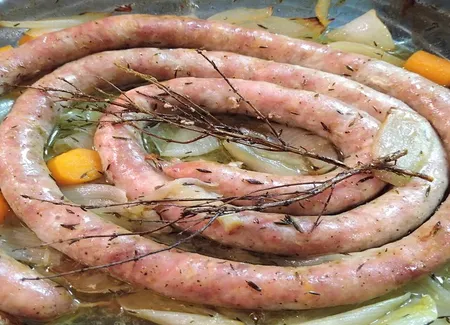 Chipolatas au four au vin blanc
