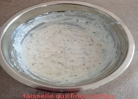 Faisselle aux fines herbes