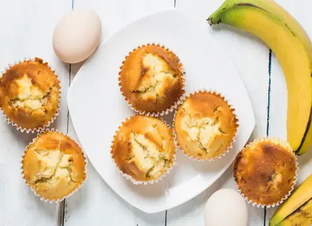 Banana bread muffins