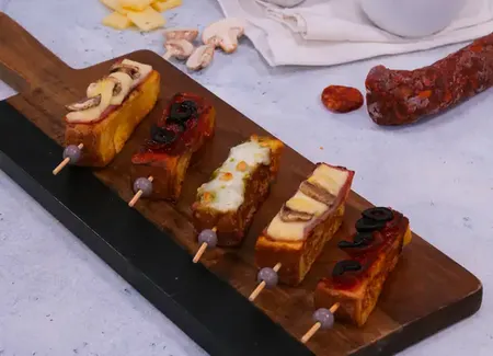 Petits brioches perdues pour l'apéritif