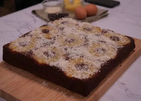 Gâteau renversé au chocolat et ananas