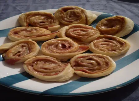 Feuilleté au jambon et comté