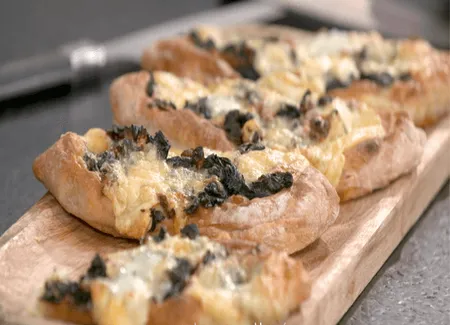 Pide épinards fourme de montbrison par laurent mariotte