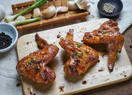 Ailes de poulet à la cannelle et au miel