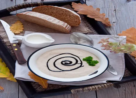 Velouté d'artichaut au chocolat blanc