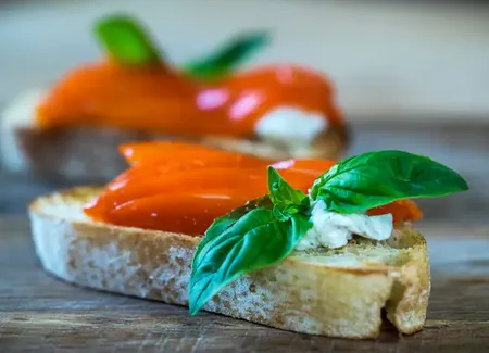 Tartine fromagère aux poivrons
