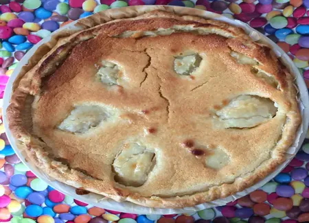 Tarte aux poires et aux amandes