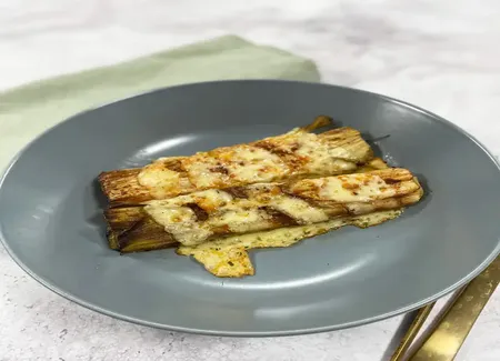 Poireaux au four gratinés au cantal