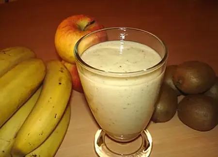 Milk-shake pomme, banane et kiwi