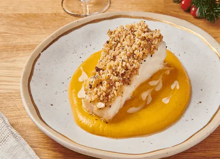 Dos de cabillaud croustillant aux noisettes courge butternut à la cannelle