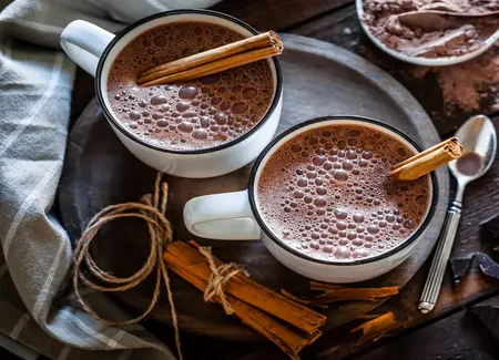 Le pain au beurre et son chocolat créole des antilles