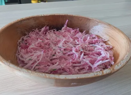 Raita de radis chinois