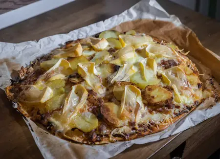 Pizza au reblochon