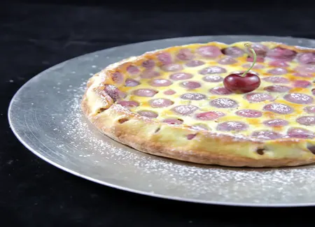 Clafoutis de cerises au fromage blanc