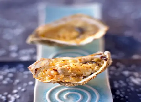 Huîtres gratinées au vin blanc