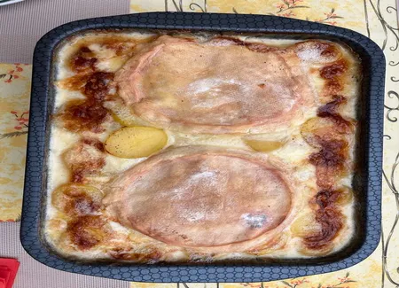 Tartiflette au confit d'oignons