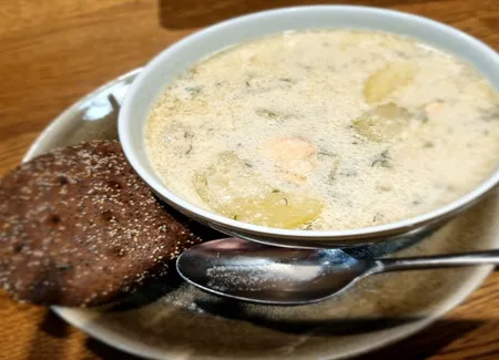 Soupe de saumon à la lapone